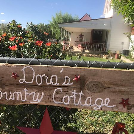 Dora'S Country Cottage เอสคาลานเท ภายนอก รูปภาพ